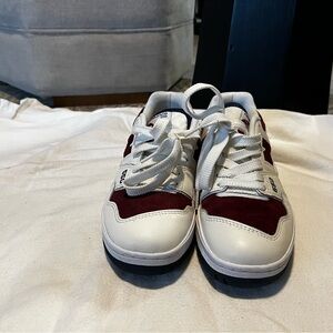 Stylish White and Red Men's Sneakers